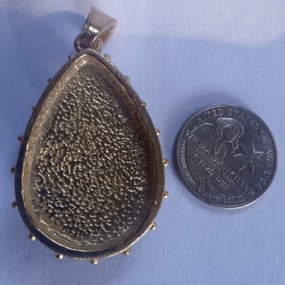 Root Beer Confetti Lucite Vintage Rare Pendant Earrings Set - Picture 6 of 7